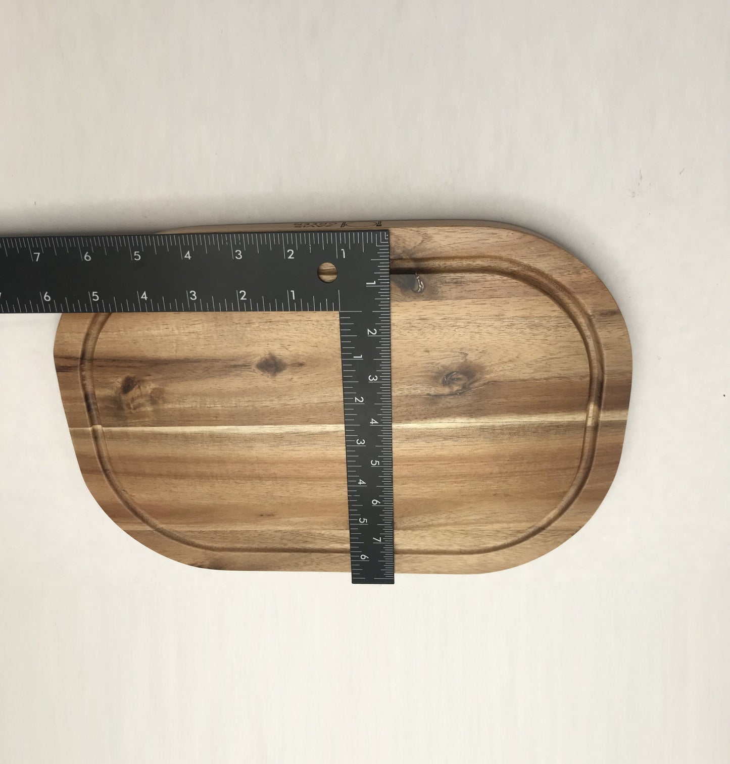 Zavis Green Acacia Wood Serving Rounded Cutting Board With Juice